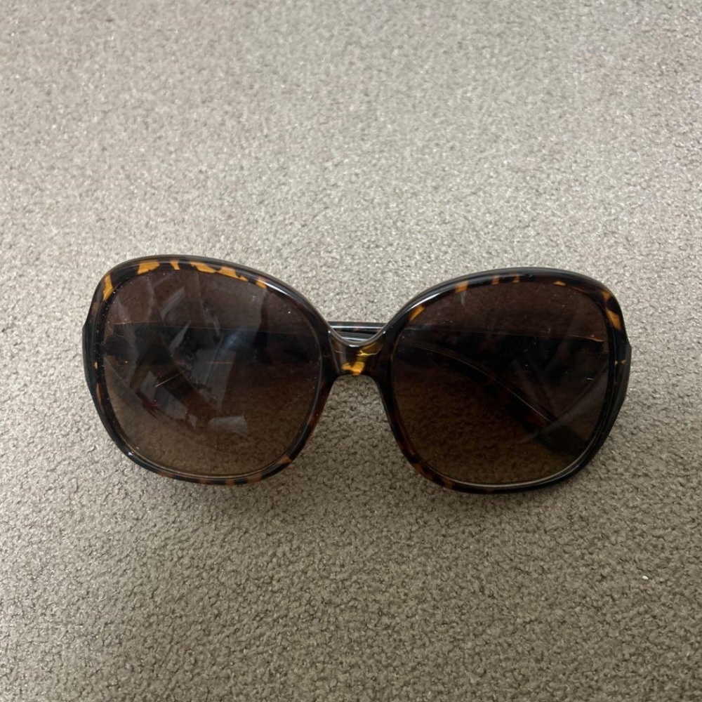 Tortoise Shell Sunglasses - image 1